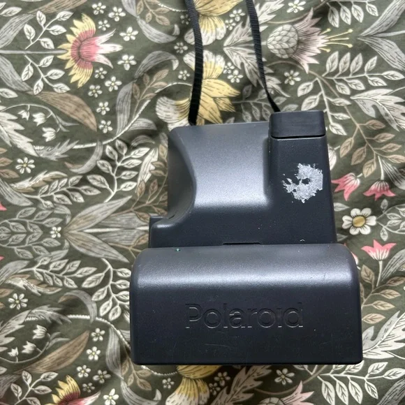 Polaroid One Step 600 Camera, Vintage